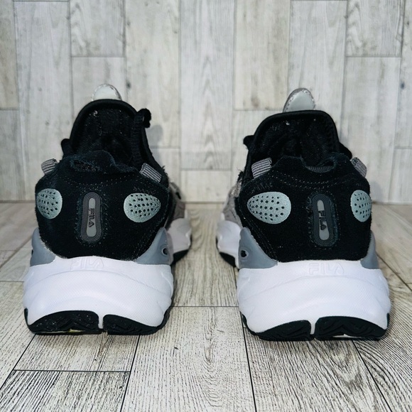 FILA Ray Tracer Evo 2 GS Boys Shoes Size 12✨ - Picture 6 of 13